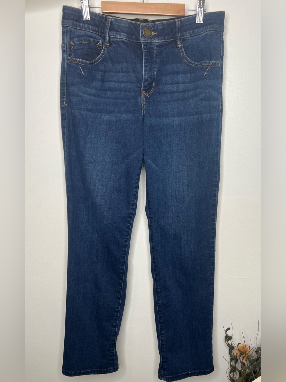 Democracy Straight Leg Jeans